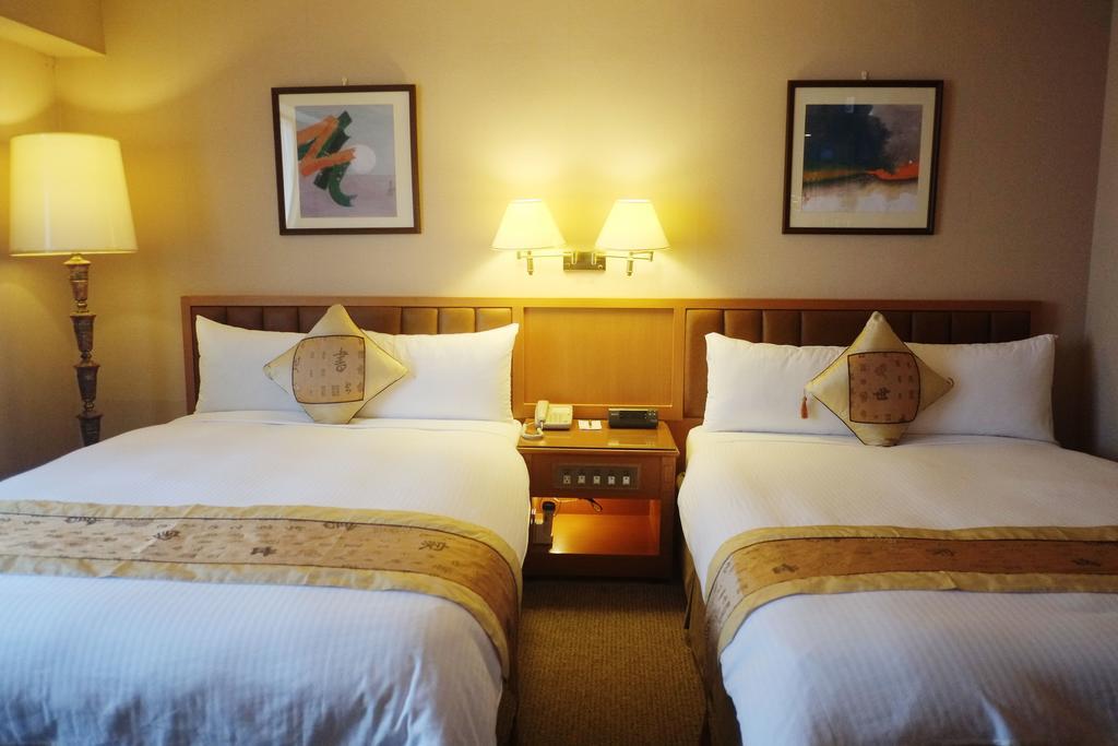 First Hotel Тайбэй Экстерьер фото