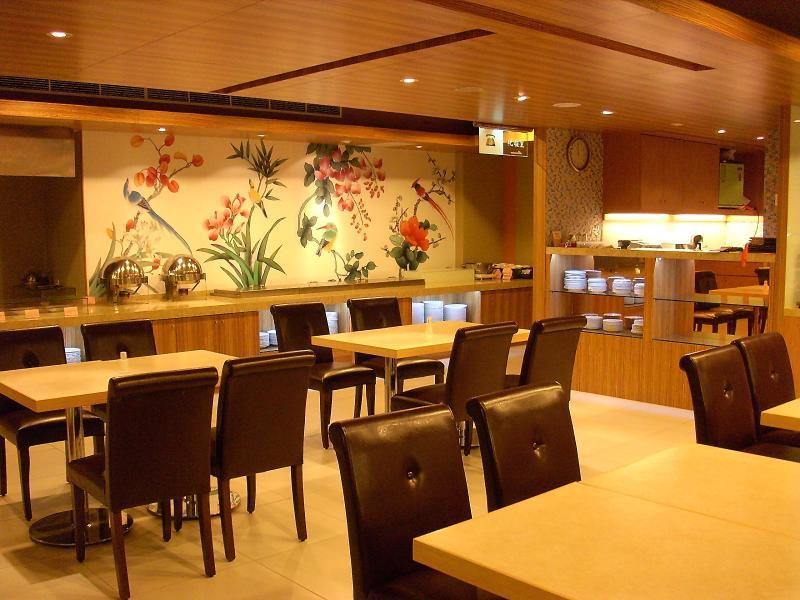 First Hotel Тайбэй Ресторан фото
