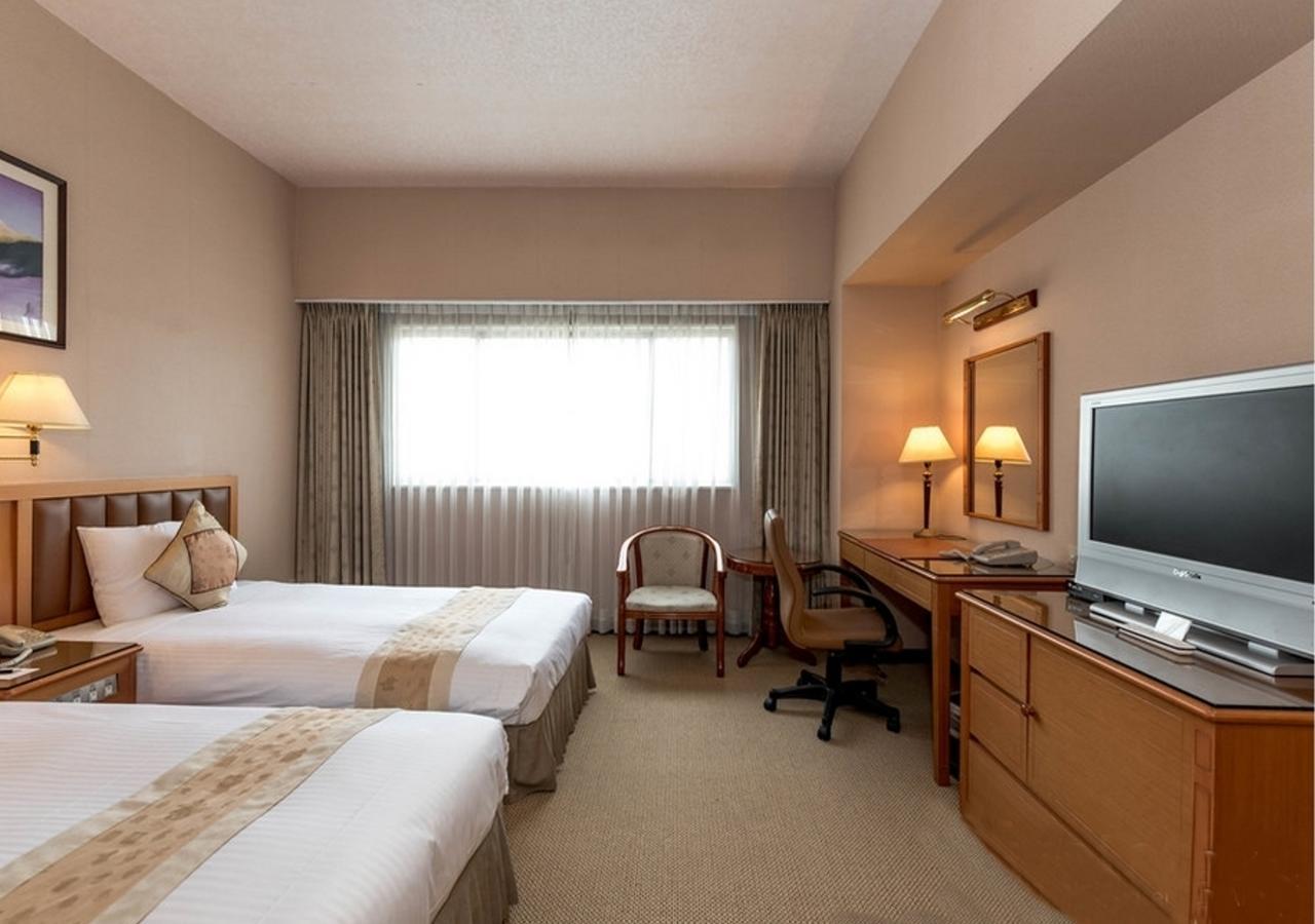 First Hotel Тайбэй Экстерьер фото