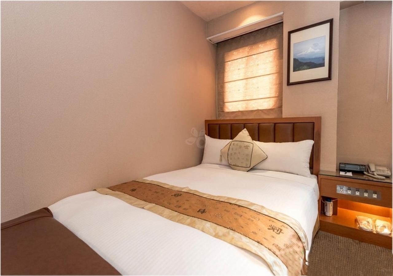 First Hotel Тайбэй Экстерьер фото